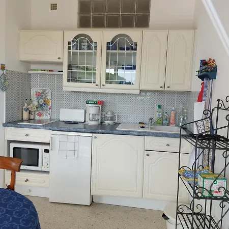 Appartement Iris - Lumineux Avec Terrasse Et Vue Mer - Axelle Loc'appart *